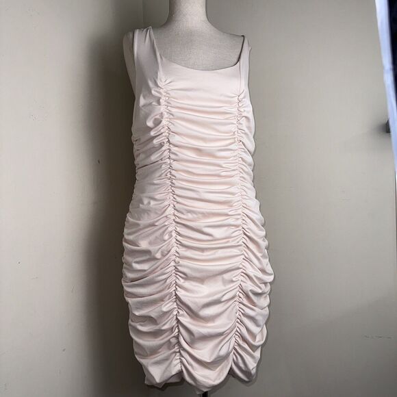 H&M Ruched Cream Peach Sleeveless Stretch Dress Size Large EUC - Picture 8 of 8
